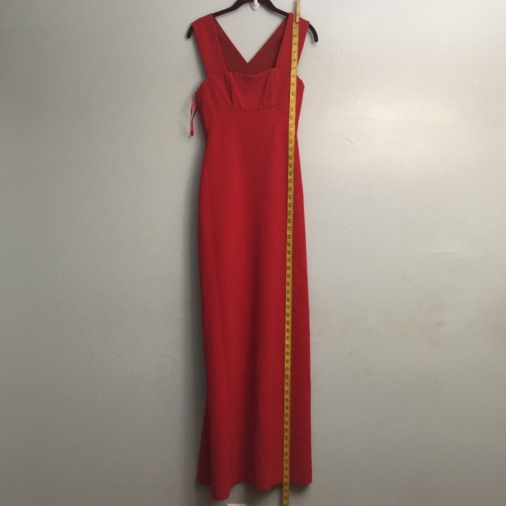 BCBG Vibrant Red Square Neck Sheath Maxi Dress for Prom - Picture 1 of 15